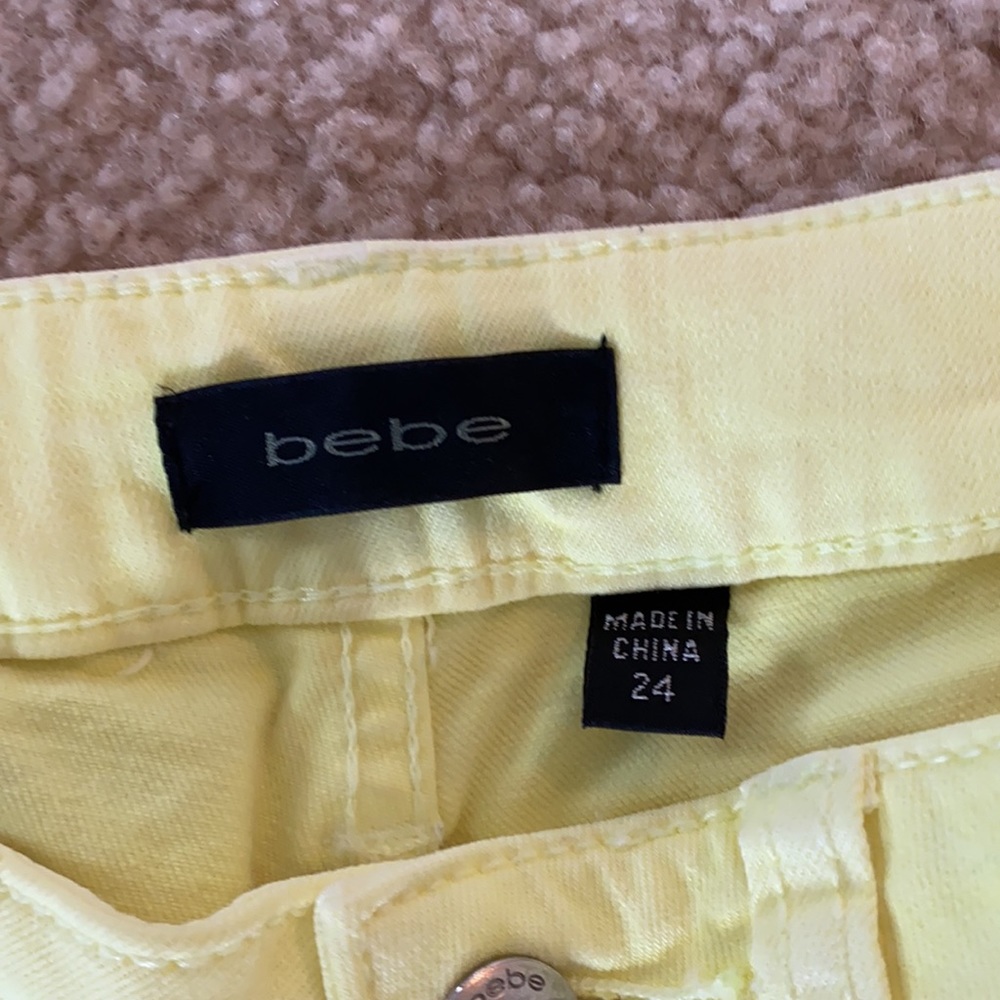 Jeans - Picture 2 of 3